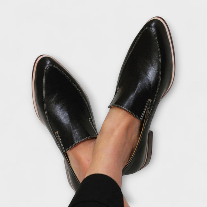 Margot | Timeless Minimalism